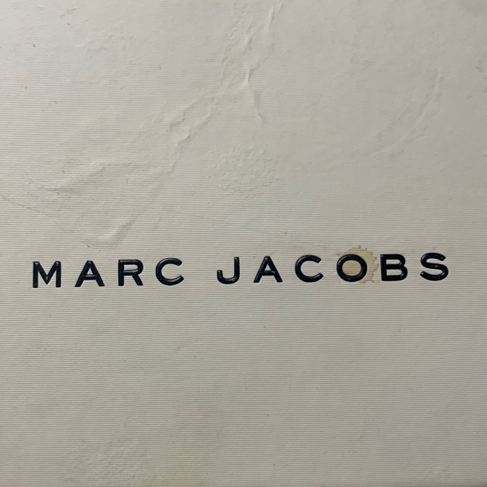 Woman’s MARC JACOBS sandals